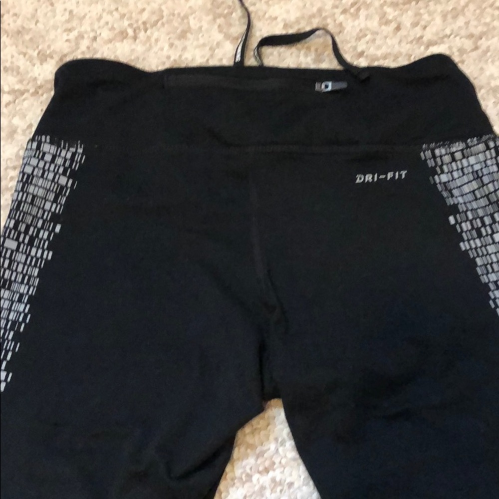 Nike dri-fit workout/jogging/yoga pant - Picture 5 of 6